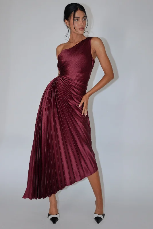 Brooklynn One-Shoulder Accordion Pleat Dress Wine