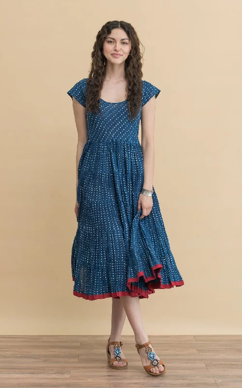 Baila Conmigo Dress, Cap Sleeve, Indigo Dot